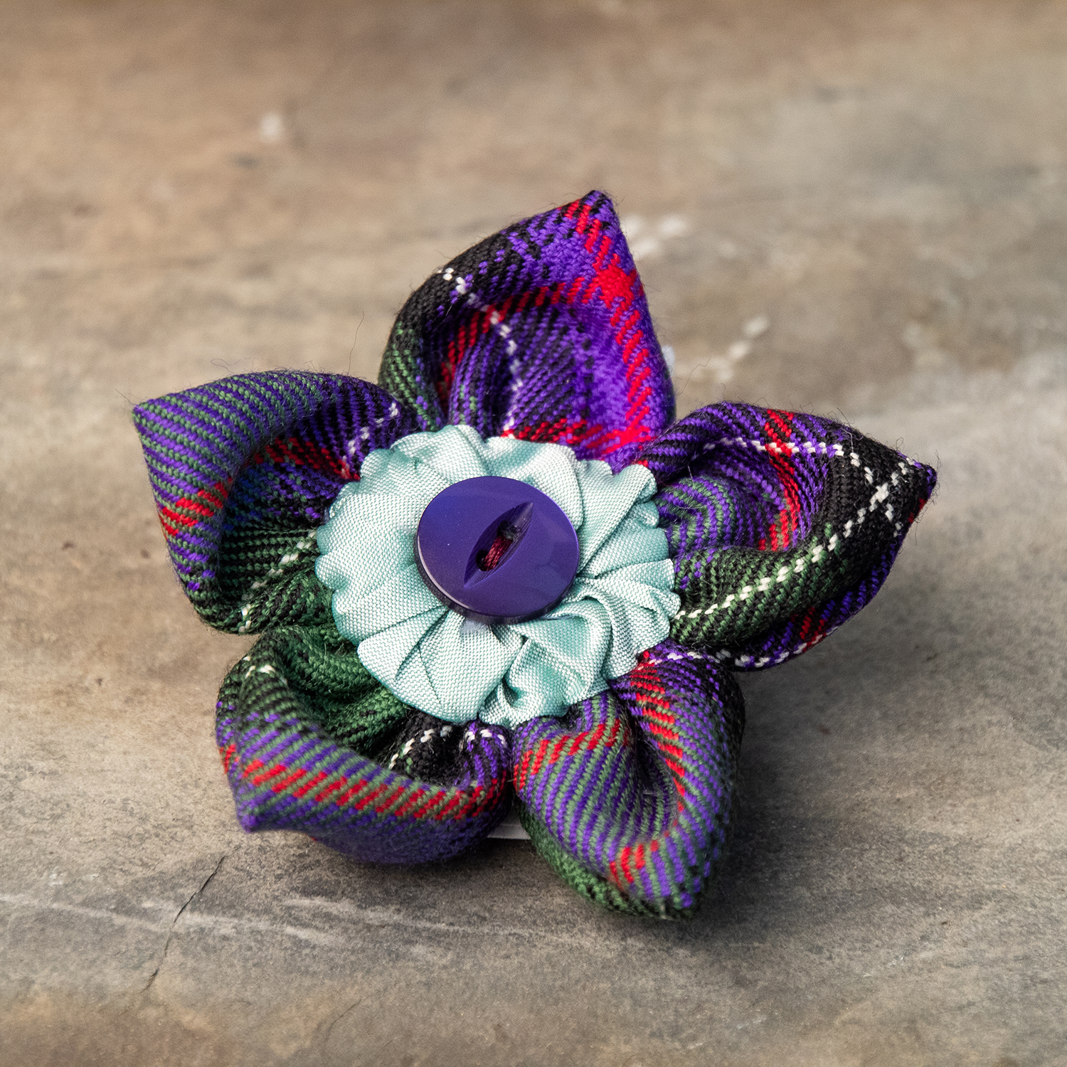 New Hampshire tartan plaid petal pin