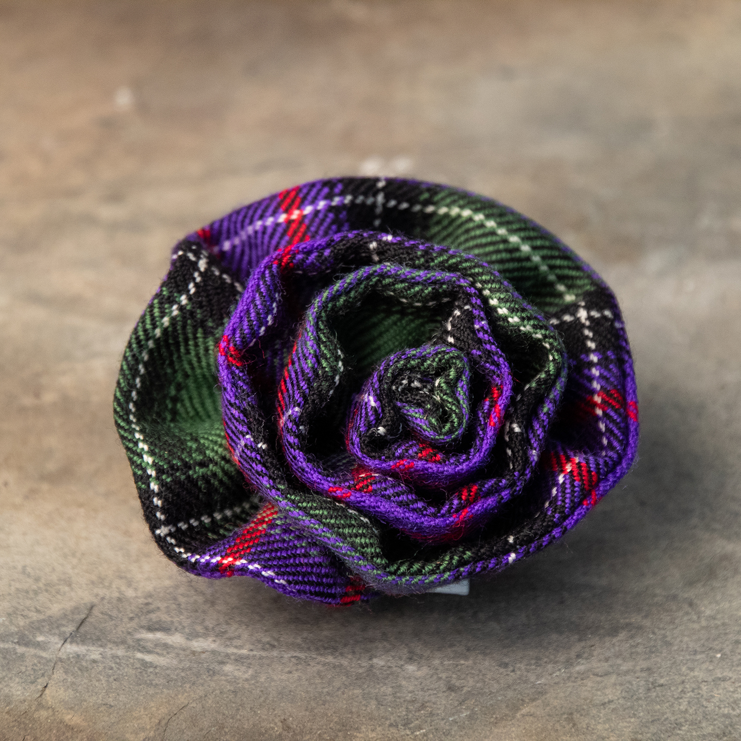 New Hampshire tartan plaid rose pin